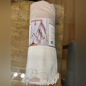 Huntington Home Coastal Turkish Bath Towel in White and Beige